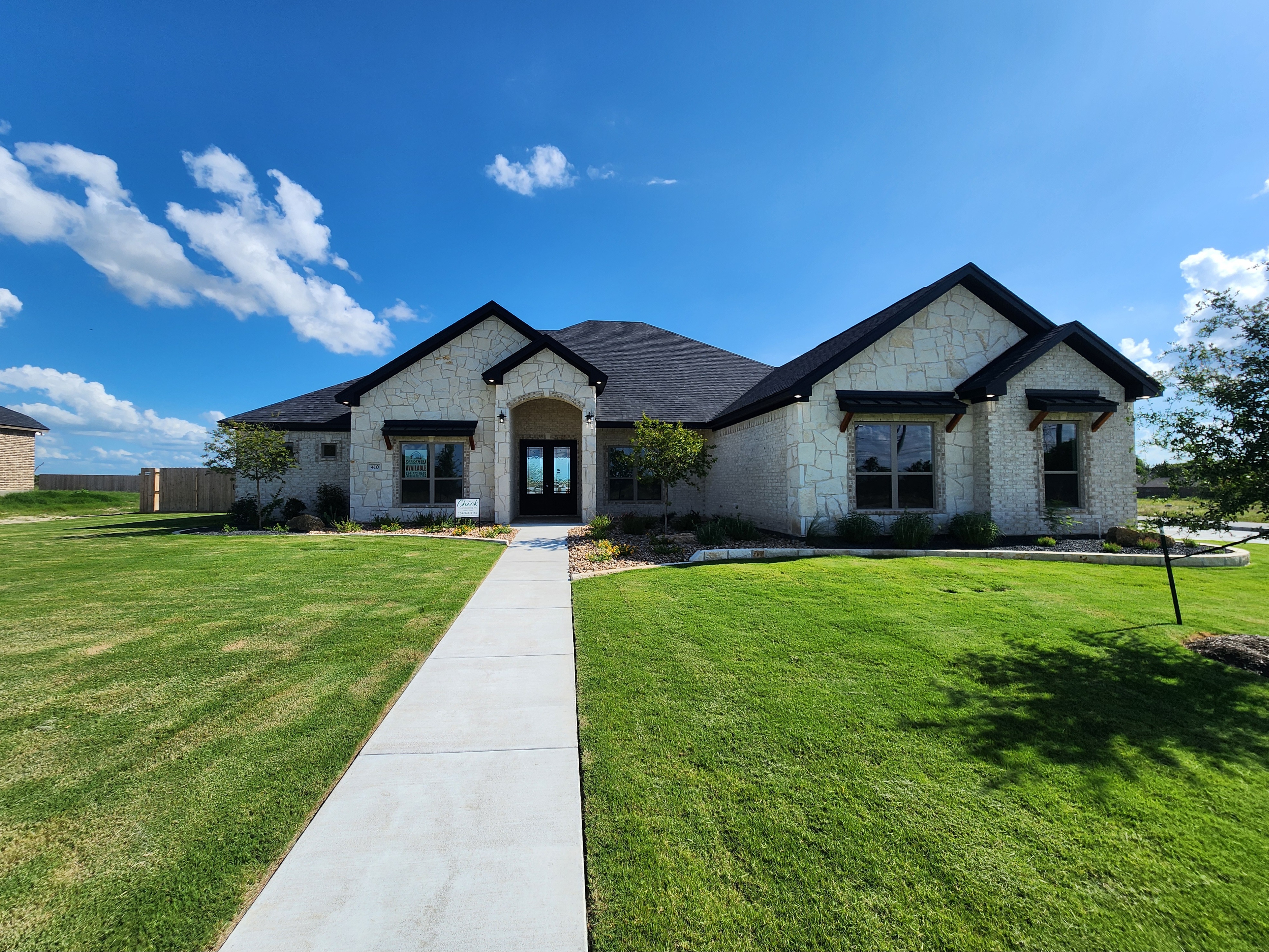 410 Hammer, Salado, TX 76571 — Jackson plan by Carothers Executive Homes in Stinnett Mill, Salado, Texas