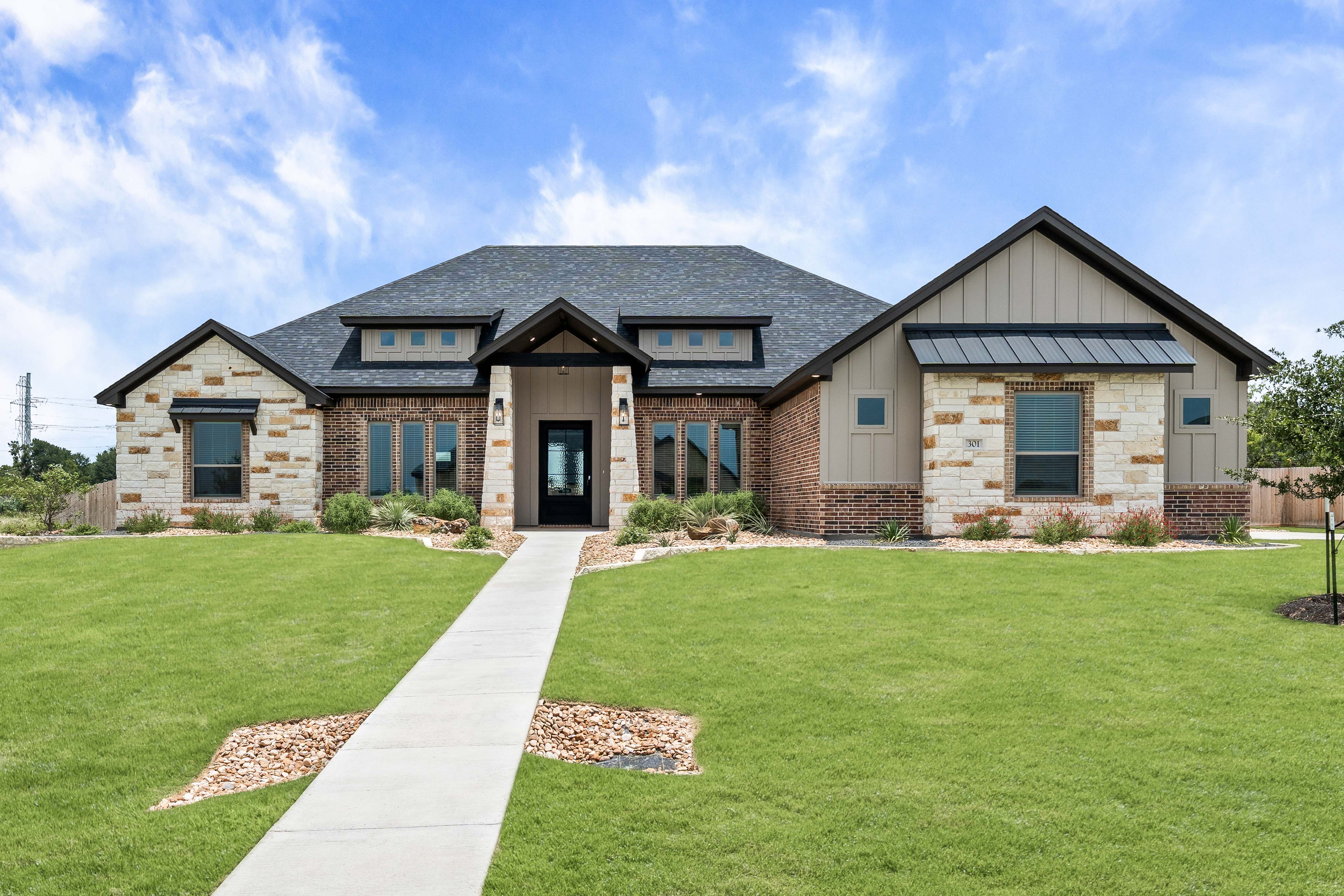 301 Rodeo, Salado, TX 76571 — Roosevelt plan by Carothers Executive Homes in Stinnett Mill, Salado, Texas