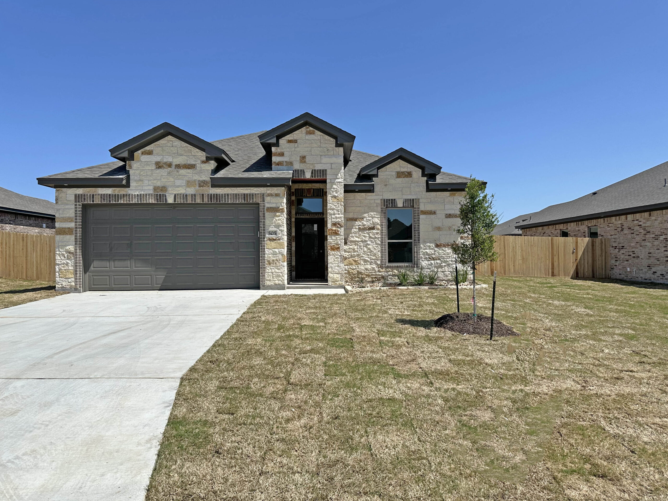 505 Magnolia, Troy, TX 76579 — Bartlett II plan by Carothers Executive Homes in Turtle Creek, Troy, Texas